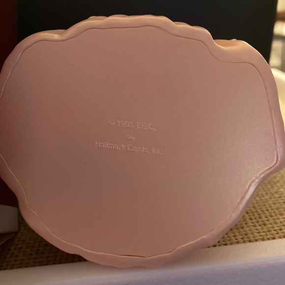 Glinda Hallmark Ornament 1995 - Picture 4 of 6